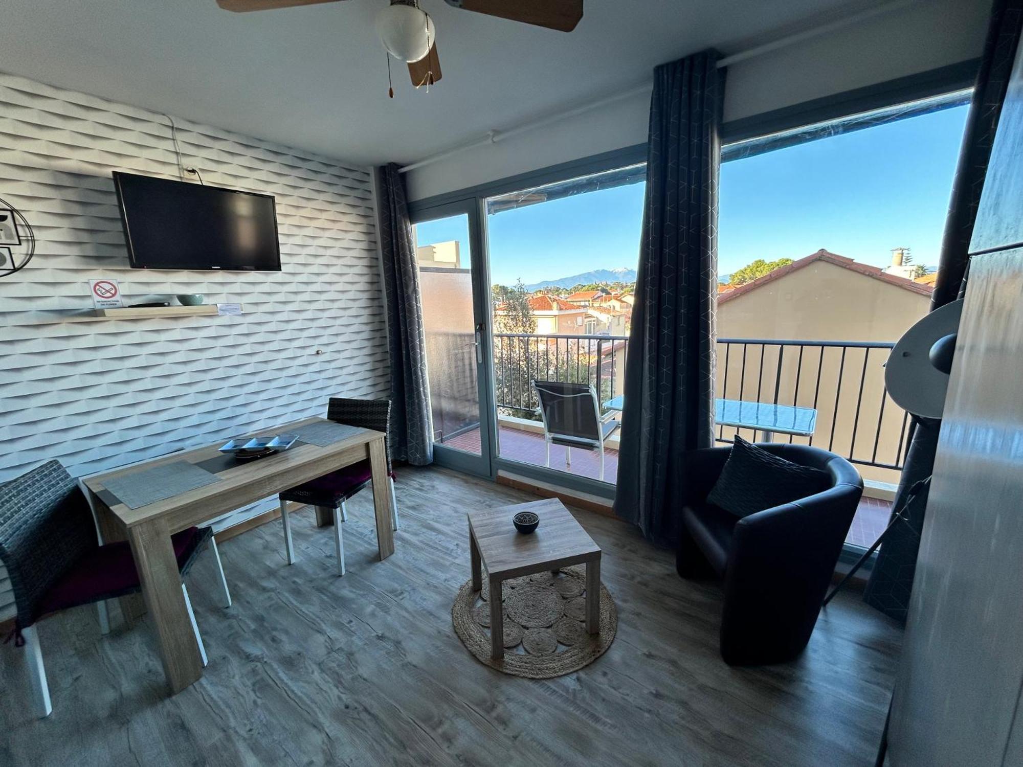 Charmant Studio 20 M De La Plage Canet-en-Roussillon Buitenkant foto